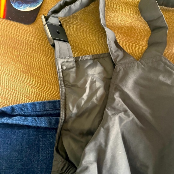 Lands End Boys Ski Bibs. Size 10 Slim. - Picture 4 of 4